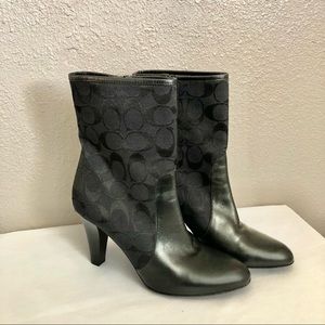 NWT COACH Melinda Monogram Black Leather Boots